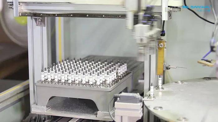 元帥周如沖 做火花塞行業(yè)的引領(lǐng)者